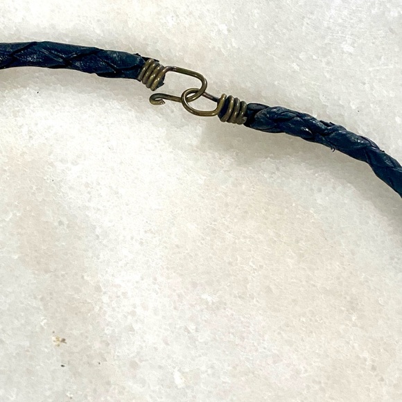 Vintage Un So De Oro Peru Llama Coin Necklace - Picture 8 of 13